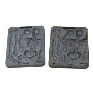 Mattel 1966 Thingmaker Fright Factory Skeleton Molds #4495-051